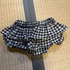フリル付き黒白チェックショートパンツ F