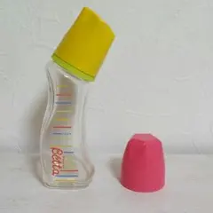 美品！Doctor Betta 哺乳瓶♡(替えキャップ、チュッチュ付き)