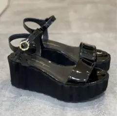 サルヴァトーレフェラガモ　サンダル　厚底　ウェッジソール　黒　希少　24cm