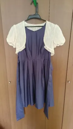 フォーマルワンピース