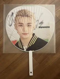 Item thumbnail for item 48a3d0f8-449f-4a76-b972-e3a4b526b2c3