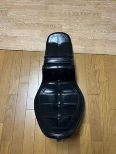 フュージョン 純正オプション 未使用品 黒/白 シート 超希少 - メルカリ