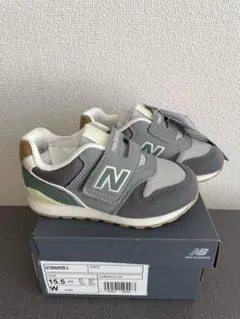 【新品未使用】New Balance 996スニーカー 15.5cm