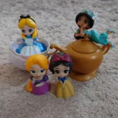 ディズニープリンセス アリス ジャスミン ラプンツェル 白雪姫 フィギュアセット