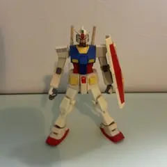 初代ガンダム　フィギュア