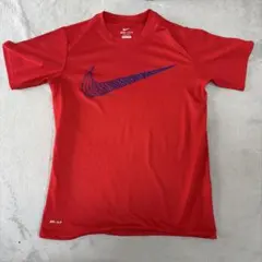 Nike ロゴプリント Tシャツ