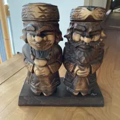 北海道アイヌの人形　木製 民芸品 彫刻 二体セット
