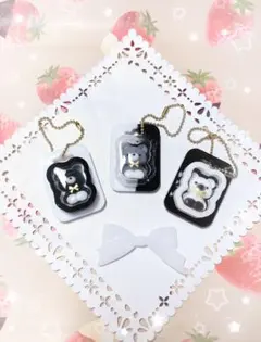 Item thumbnail for item 22978462-37f6-4a13-915c-d0370949bf33