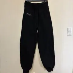 ESSENTIAL ブラック ジョガーニットパンツ 36