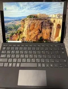 Surface pro 5 i5/8G/256G 売り切りたいので下げ続けます