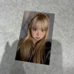 LE SSERAFIM ウンチェ　トレカ　unforgiven