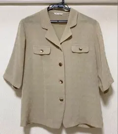 シャツブラウス  半袖  夏物  レディース  ベージュ　冷房対策