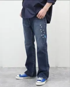 エディフィス ブーツカット 花刺繍 フレアデニム パンツのサムネイル