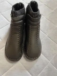 Item thumbnail for item a0f25037-bf5f-4225-8f4a-1e0ec19eedd6