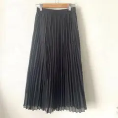 GU プリーツスカート ブラック
