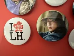 2026年最新】boynextdoor イハン 缶バッジの人気アイテム - メルカリ