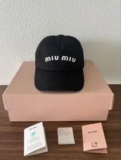 Miu Miu ミュウミュウ ブラック デニム キャップ ダメージ加工 M Miu Miu ミュウミュウ ブラック デニム キャップ ダメージ加工 M