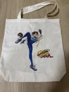 ストリートファイター×オニツカタイガー コラボトート　缶バッチ付き