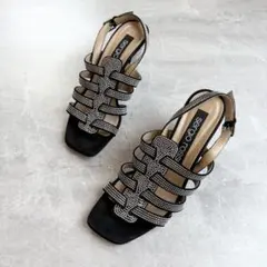 極美品　Sergio Rossi SRデメトラ スタッズサンダル　37 ブラックのサムネイル