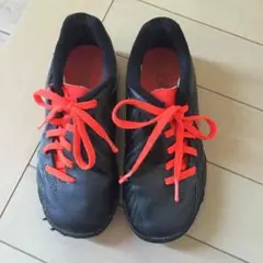 サッカートレーニングシューズ18センチ