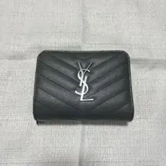 グレー 折り財布