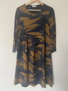 ジョシュア　膝丈ワンピース