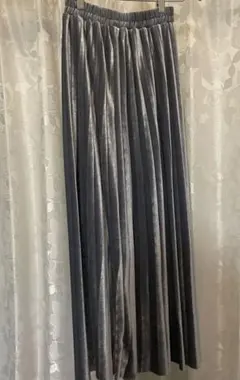 ブルーグレー　ロング丈　ベロア　スカート