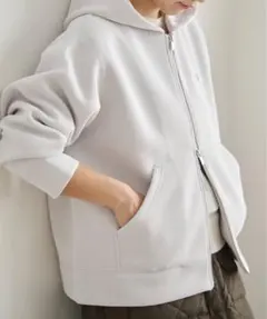 美品 GYMPHLEX Gymphlex ZIP HOODED JACKETのサムネイル