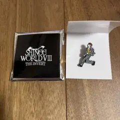 2026 SHINee WORLD VIII ランダムピンバッチ オニュ 1個 - メルカリ
