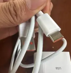 USB-C to Lightningケーブル 1m ホワイト