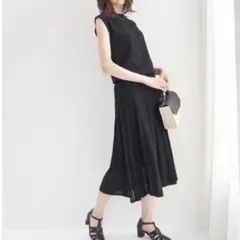 【新品・タグ無し】ロペピクニック　クルーネックニットプリーツワンピース