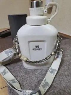 스탠리 클래식 캔틴 1.0L 화이트