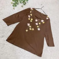 UNIQLO　7分袖カットソー　ブラウン　花柄　Ｌ　シンプル