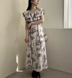 snidel ラッフルカラーワンピース