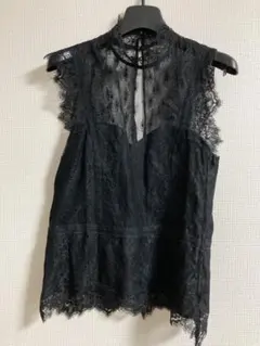 レース　トップス　ビスチェ