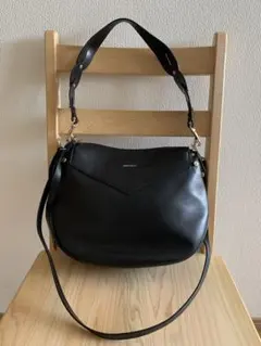 Item thumbnail for item cb79063f-55b0-4f44-af4f-a97cd80238b2