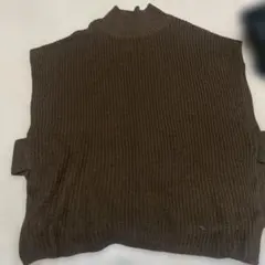 ハイネック リブニット ノースリーブ ブラウン