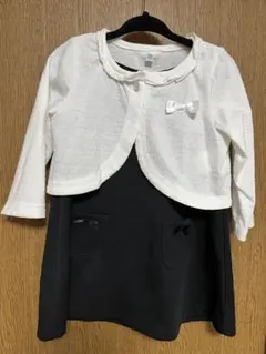 黒カーディガン付きワンピース