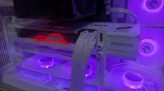 Sapphire PURE Radeon RX7800XT 16GBのサムネイル