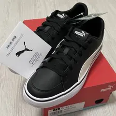 PUMA スニーカー 23.5センチ Vコートのサムネイル