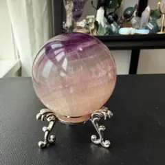 虹入り フローライト5.7cm 305g ドレス レース スフィア 置き物