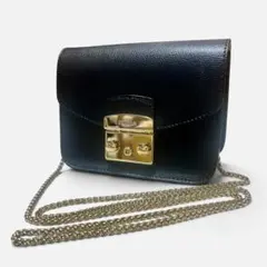 【美品】FURLA フルラ メトロポリス ショルダーバッグ ブラック ゴールド