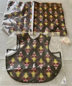 新品未使用！ヒステリックミニ　お食事エプロン＆ランチョンマット