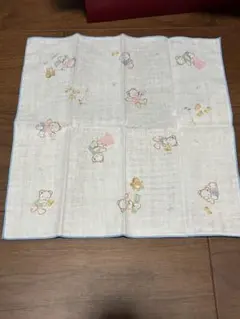 新品★未使用★familiar ファミリア ガーゼハンカチ