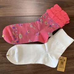 ②新品 Tabio 靴下屋　ソックス フリル 花柄のサムネイル