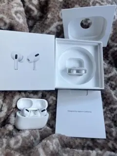 AirPods Pro （第二世代）本体 ホワイト - メルカリ