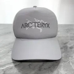 ARC'TERYX アークテリクス メッシュキャップ グレー/ホワイトのサムネイル
