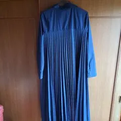 ZARA ネイビー 長袖プリーツロングワンピース M