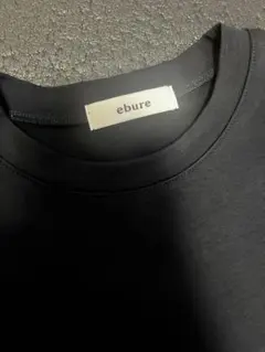 タイムセール【超美品】ebure Tシャツのサムネイル