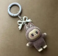 ラブブ　labubu キーホルダー　チャーム